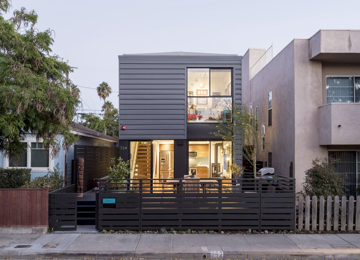 "This company was doing something impactful, something important, and something beautiful. And that I wanted to be a part of it." 

Read why Greg decided to bring his history of doing things differently and delighting customers to Connect Homes. 

buff.ly/36XmJVN