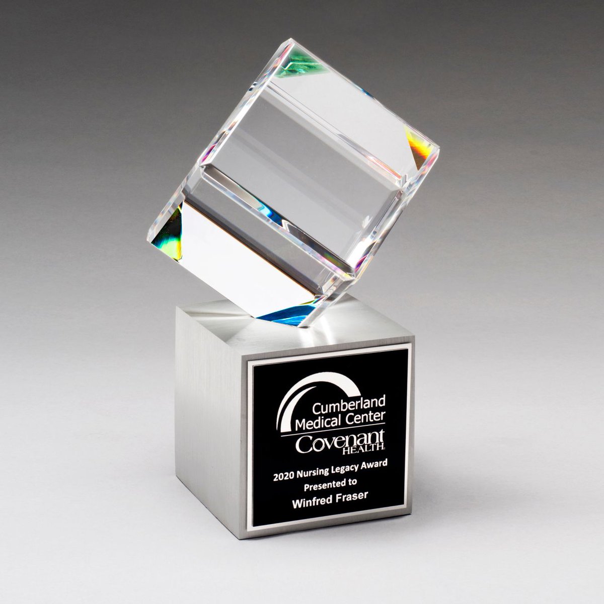 CenturyBadge's tweet photo. Varieties of sizes and shapes such as the Clipped Crystal Cube with Prism-Effect Coating Mounted on Brushed Silver Metal Base available now at https://t.co/rGvSBFw1PD https://t.co/2YGzjmiD0z