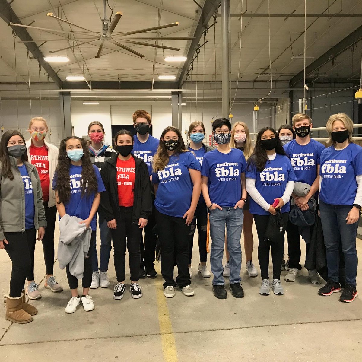 VikingsNW's tweet photo. What an opportunity our FBLA chapter had this past Saturday to assist in #projecthunger! Hundreds of meals were assembled for those who are in need of them, and we're so appreciative that our members got to be apart of it!   #fbla #ginw https://t.co/74EsXaPMDq