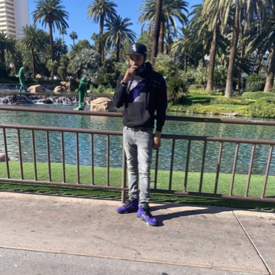 KennethMontana's tweet photo. #NewProfilePic https://t.co/m61detgAAi
