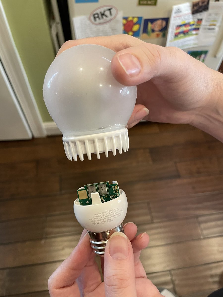 YLara1's tweet photo. Energy efficiency bulbs are also pillow fight proof. #energyefficiency #impactproof bulbs! https://t.co/xzNAyKVfR6