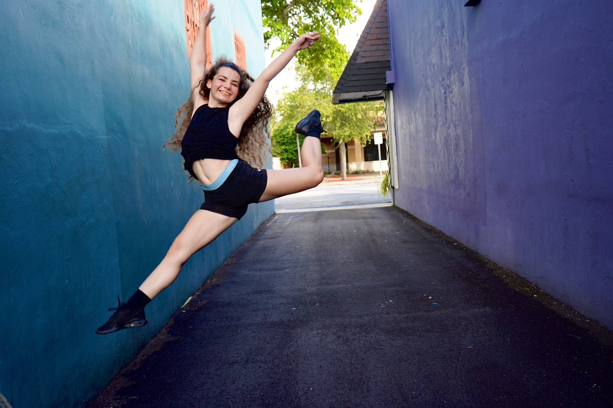 RelentlessWG's tweet photo. Jumping our way into this week like .... 🖤✨
We are so proud of the hard work our 2021 cast has been putting in and we are so excited to continue growing and taking in every moment together. 

#MondayMotivation #WorldClass #TY4CR https://t.co/fPw6vKhssW