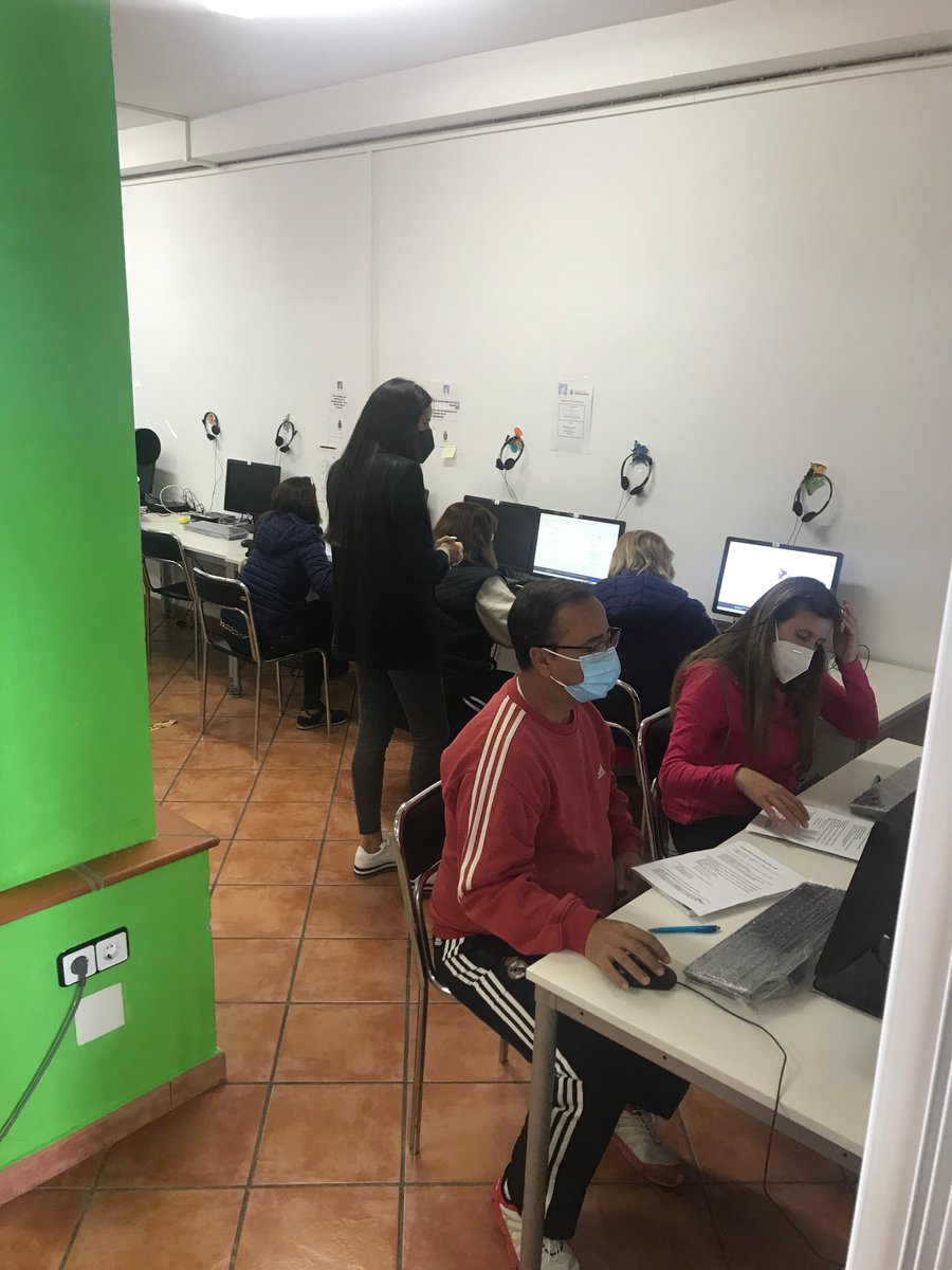 CGGrazalema's tweet photo. #GuadalinfoGrazalemaPrl
Ya casi está finalizando el Taller de Recurso Preventivo_60horas_Los partipantes han podido disfrutar de las tecnologías del Centro Guadalinfo Grazalema, que ha sido un apoyo fundamental para el desarrollo de este taller. https://t.co/6bIRUlayw7