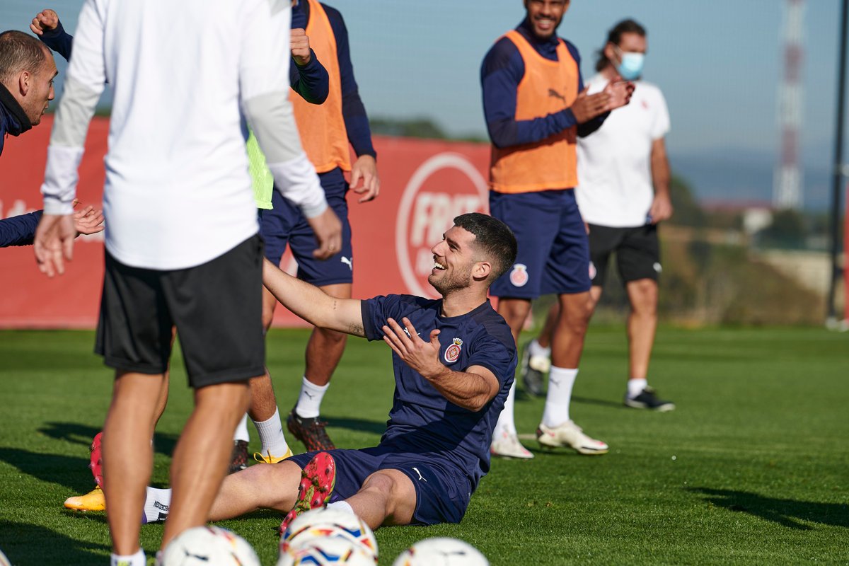 GironaFC's tweet photo. Kapassat @JordiCala14 ? https://t.co/FD8UmdsvKa