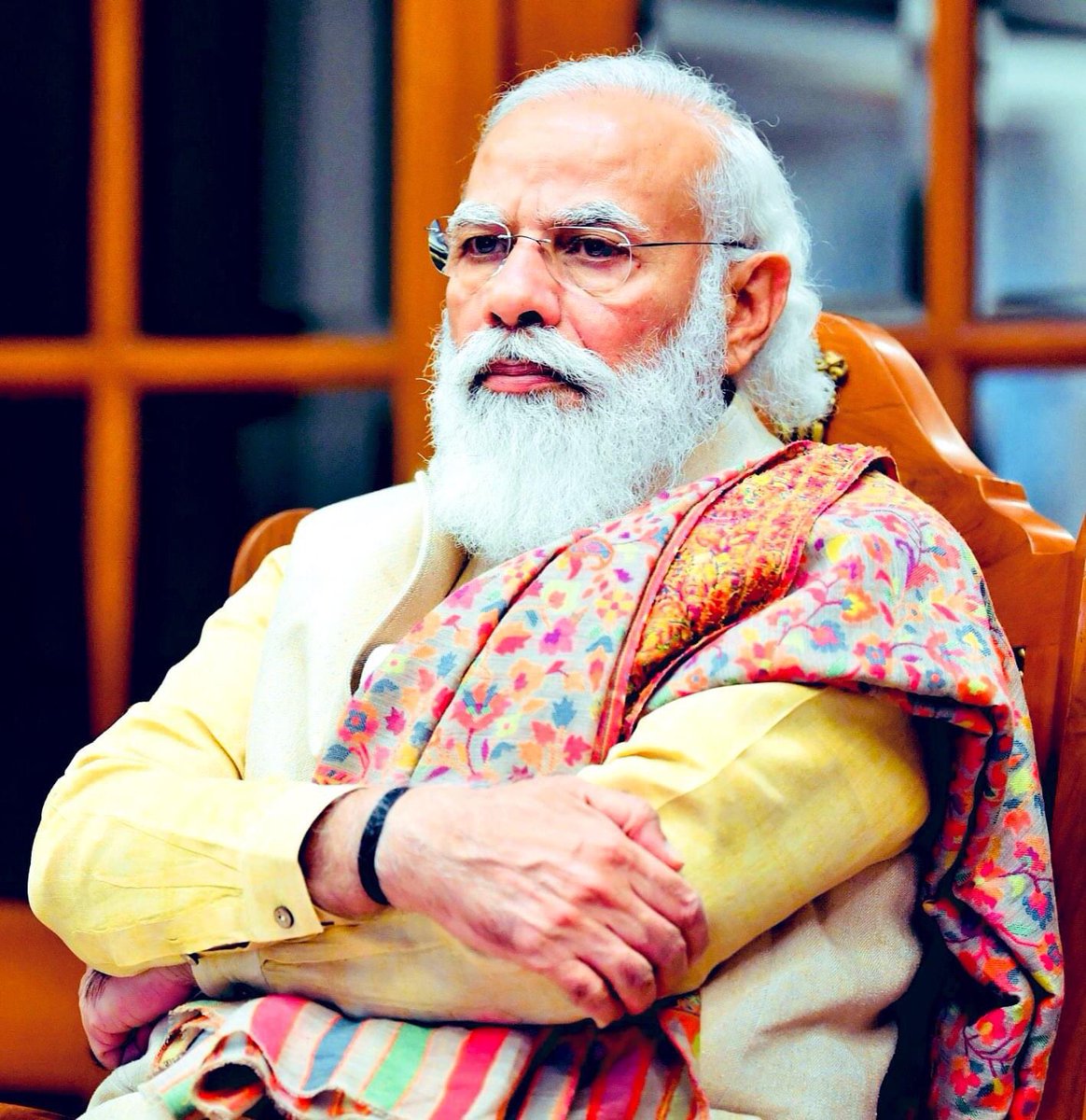 imkaushikdafda's tweet photo. समय बदला, जीवन बदला, जिम्मेदारी बदली
पर नही बदला तो देशसेवा का जुनून।
🙏🙏
@narendramodi #narendramodipmindia #PMModi #primeminister #primeministerofindia #bjp #namo #picture #modisarkar #modi #ModiStrongestPmEver #bjpindia #bjp4india #india https://t.co/mMpkasD0FS