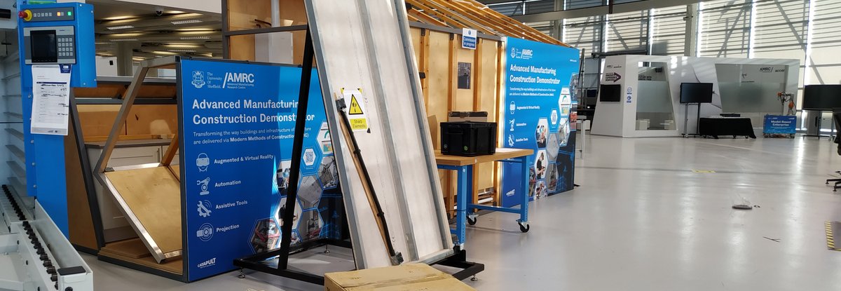 TheAMRC's tweet photo. 🏗️🧱| We've been decorating again in #Factory2050! This time it's our #AdvancedManufacturing #Construction Demonstrator. Showcasing the very best #Modern Methods of Construction (#MMC).
#WhereDigitalMeetsManufacturing
👓#AR #VR
🤖#Automation
🔧#AssistiveTools
📽️#Projection https://t.co/rWbTL4lpjd