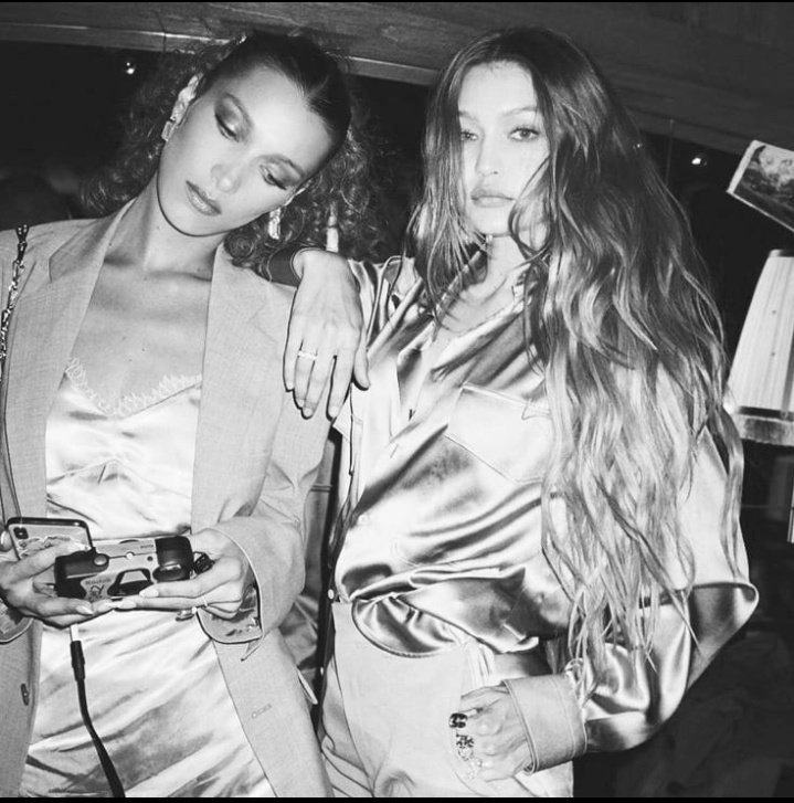 《Bella and Gigi Hadid~a thread》