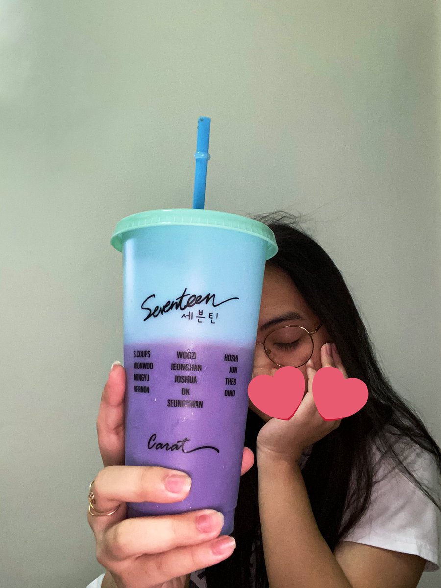 newbiefanghorl's tweet photo. Flexing my color changing svt tumbler from @cuptiful ♥️ https://t.co/rzTezyQM84