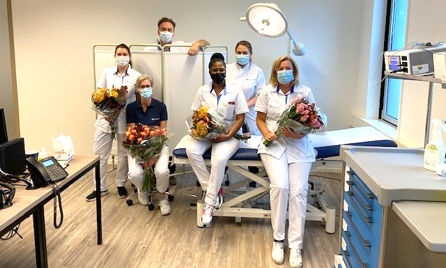 Bij DC Klinieken Almere kunt u vanaf nu ook terecht bij de afdeling dermatologie. 
Door een recente verhuizing van ons hoofdkantoor, kwam er ruimte vrij voor een dermatologie-afdeling. Hierdoor is de afdeling neurologie inpandig verhuisd van de 2e etage naar de begane grond.