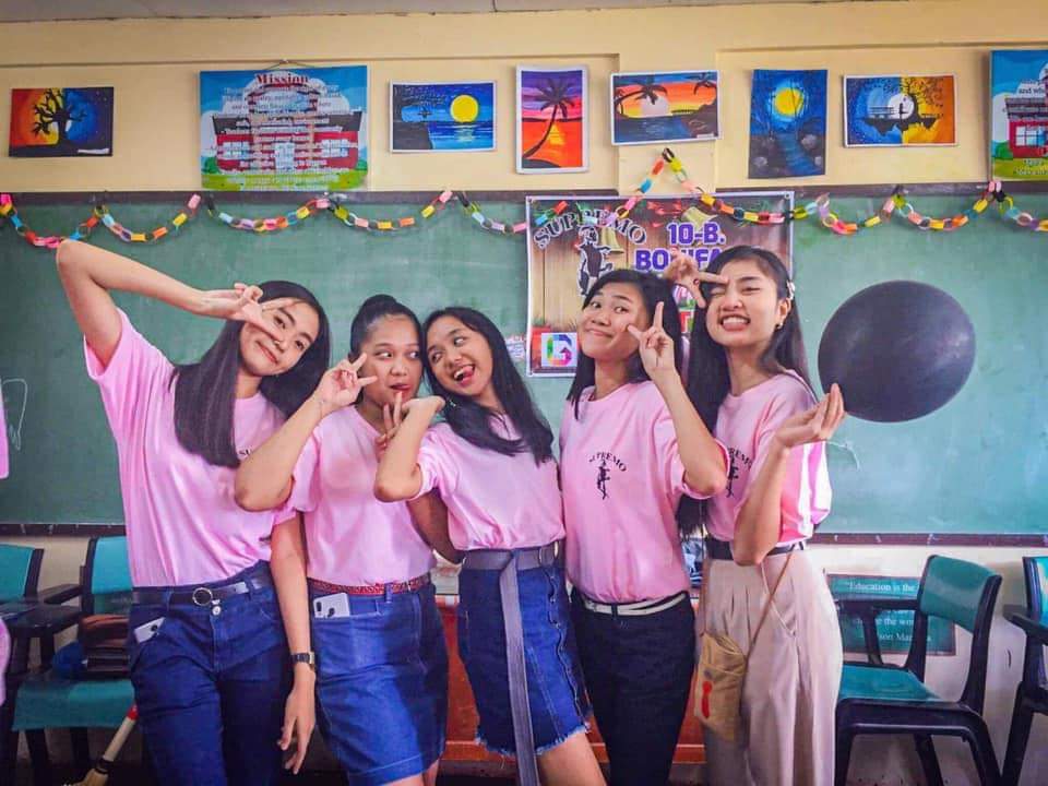 kryllelfns's tweet photo. Three years na tayo guys!
Hindi man sigurado kung madaragdagan sure naman akong birthday niyo lang ang aking malilimutan. Happy Anniversary CKRAP!
#firstcelebration
#sanaallumabot https://t.co/1mZkMhFxCg