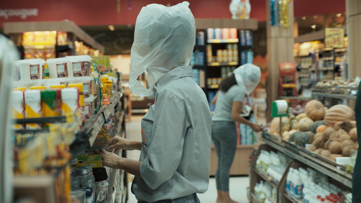Portuguesefilm's tweet photo. Films from Pernambuco tonight! 
A highlight from the festival. Tune in from 5.30pm! 
https://t.co/AuTMQ4pXMH
#Brazilianfilms #Braziliancinema #portugueseinfilms #filmfestival
@BrazilEmbassyUK @ferniemary20 @IndieFilmStuff @LWLies @TimeOutFilm @guardianfilm https://t.co/bAlF0PKNPd
