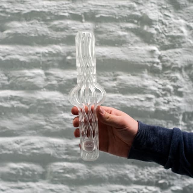 3, 2, 1… partez ! Mais pas sans votre témoin customisé 🥇🏆
A l’occasion du 3D printing Challenge Agoria, Léa Kler, Aude Moutard et Laura Losciuto (design industriel, <a href="/esa_saintluc/">ESA St-Luc Bruxelles</a>) ont redessiné le témoin relais traditionnel avec Rodolphe Boyon, étudiant en kinésithérapie