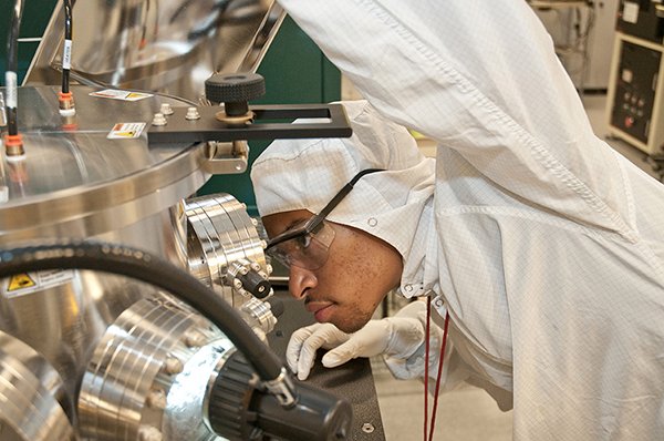 CNFUsers's tweet photo. Hello CNF Researchers, the CNF staff will be off for the Thanksgiving Holiday this Thursday and Friday (11/26 and 11/27). The CNF cleanroom &amp; 2nd floor labs will be open for use, and buddy rules for the chemical hoods are required on Thursday &amp; Friday in addition to the weekend. https://t.co/1i9dwl1gW2