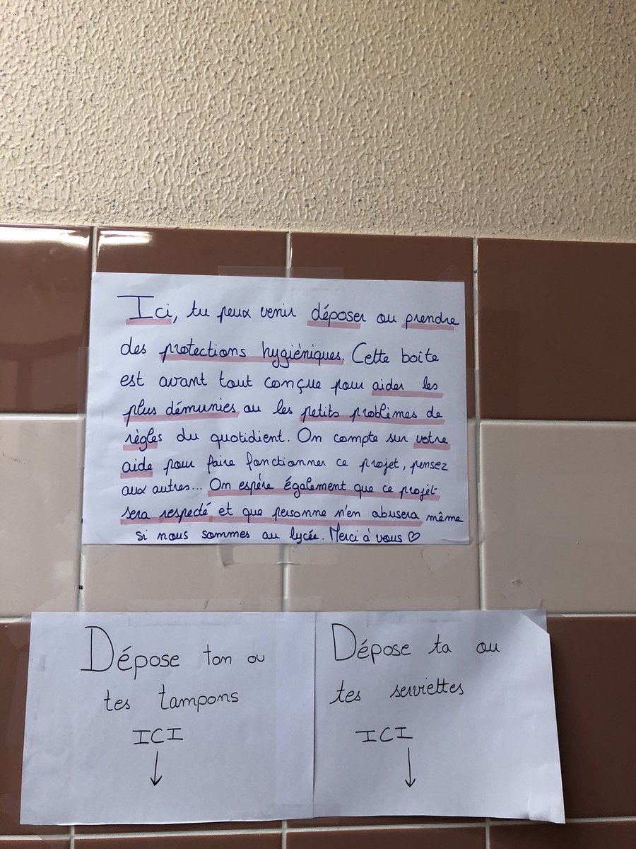 avraca_dabra's tweet photo. pour une fois j’ss contente de mon lycée https://t.co/siyFLPBVND