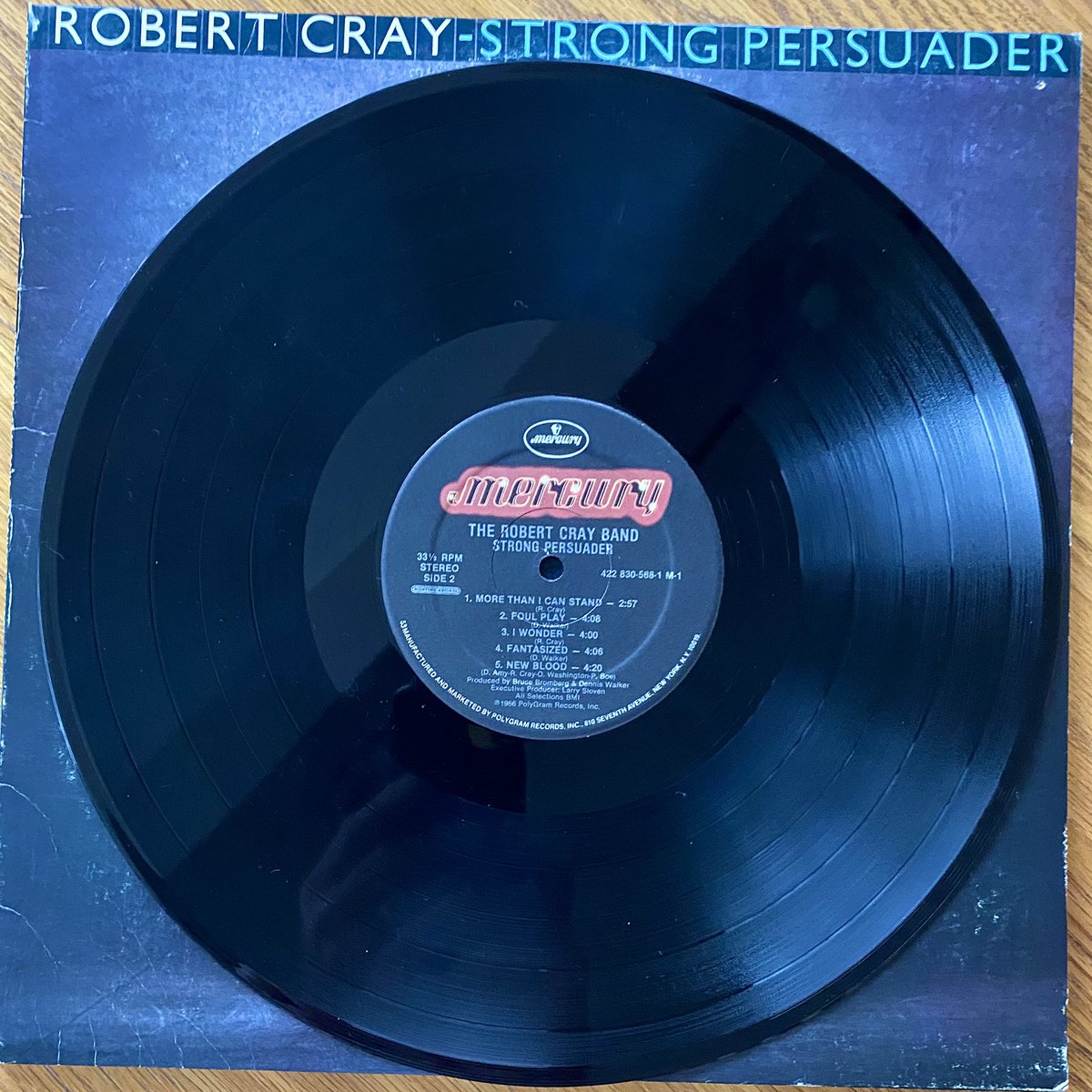CMoneyKS's tweet photo. #MondayMorningVinyl #TheRobertCrayBand #RobertCray #StrongPersuader #Vinyl #Mercury #PolyGramRecords #HightoneRecords #1986 https://t.co/BHeZ2wmm3c