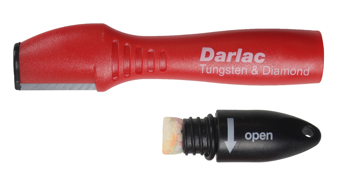 DarlacGardening's tweet photo. Our Tungsten Sharpener is best used for very blunt or even damaged garden tools. The sharpener comes with an oil sponge to oil tools after sharpening.
https://t.co/iT9fStC2Hr
#toolshed #toolsharpening #darlac https://t.co/jJAt2S24iT