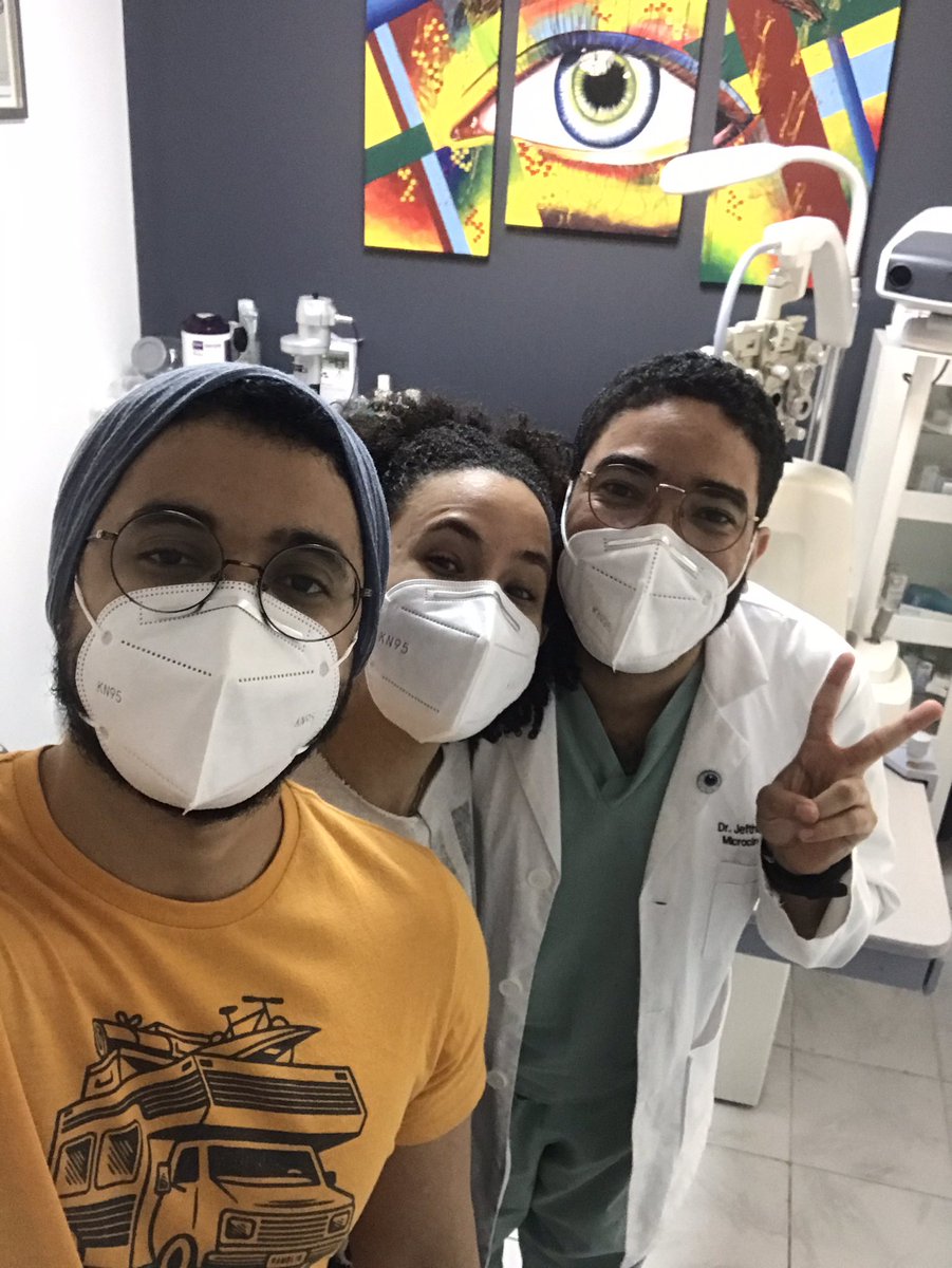 JannaMaciel's tweet photo. Siendo salvados de la ceguera por @jeftherelias 🤍

Que sabio eres amigo. Vayan a visitarlo para que cuiden sus ojos. Es excelente doctor. 👁👨🏻‍⚕️ https://t.co/6zlELEyOdh