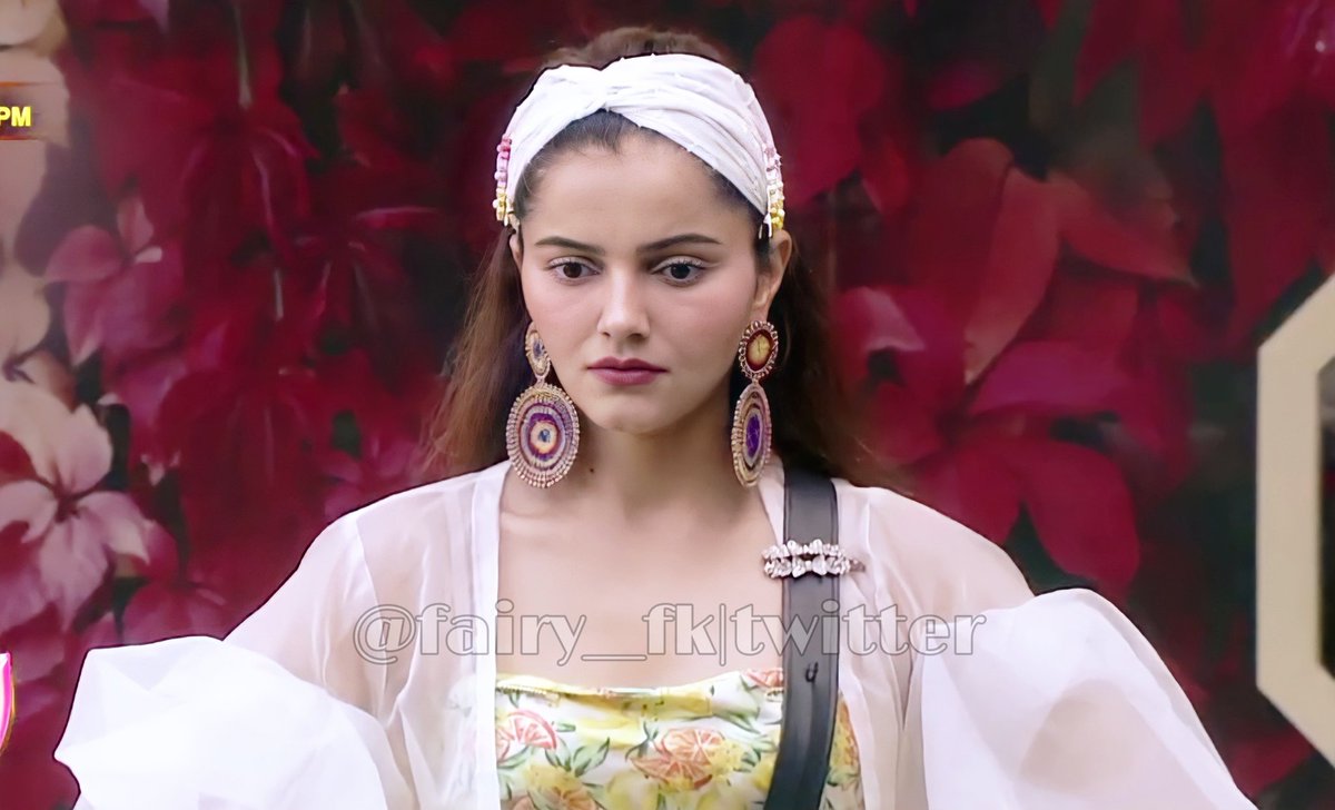 RRahmani29's tweet photo. SHINING STAR RUBINA
SHINING STAR RUBINA
SHINING STAR RUBINA
SHINING STAR RUBINA
SHINING STAR RUBINA 🌟
#BiggBoss2020 #BB14 #BiggBoss14 #RubinaRulingHearts #RubinaDilaik #shiningstarabhinav #pappusingerrahul https://t.co/A6NTY2w2FB