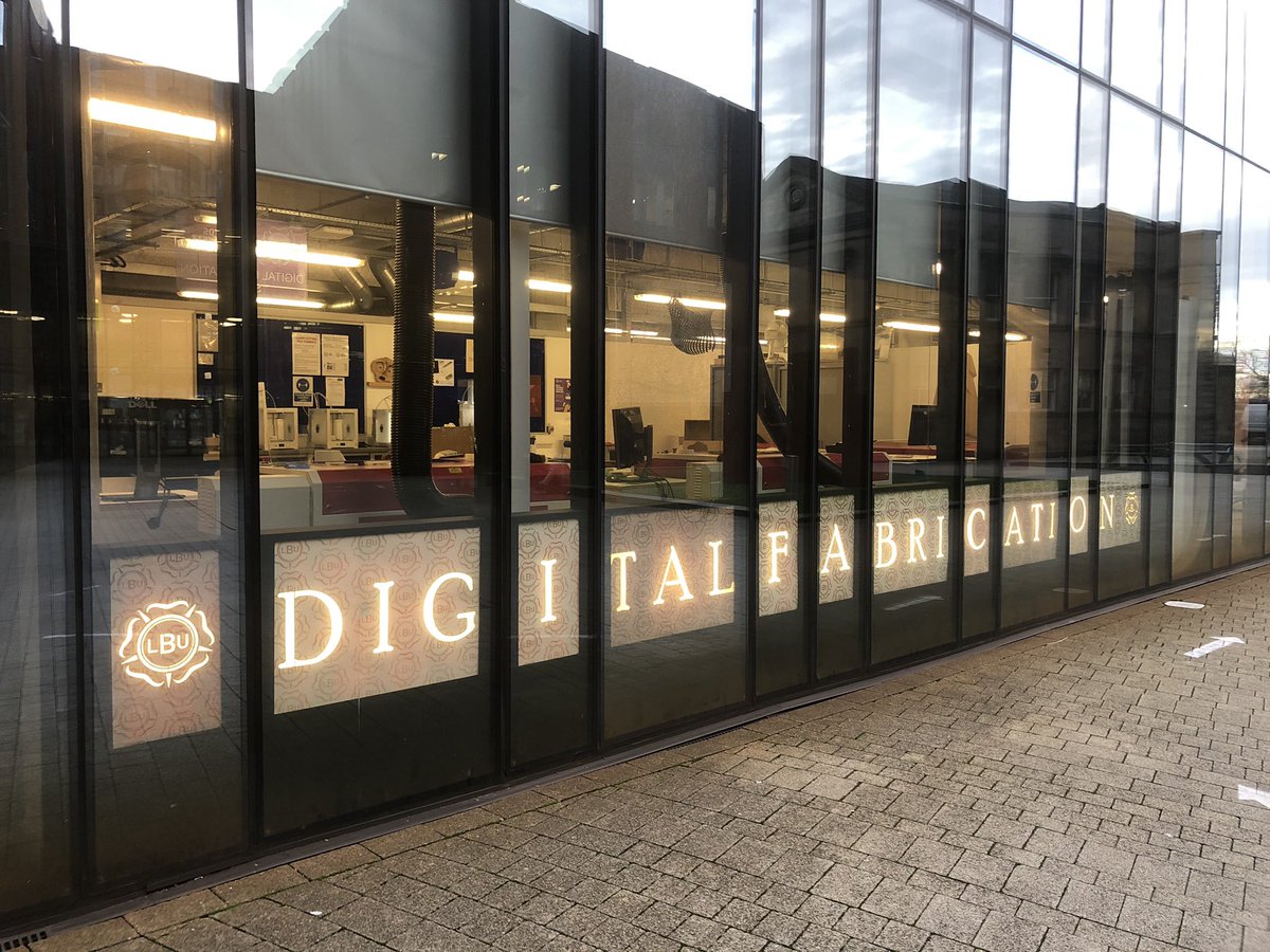 Our Digital Fabrication Suite looking fab with new glowing signage <a href="/LBU_LSA/">Leeds School of Arts</a> <a href="/leedsbeckett/">Leeds Beckett</a> #LBUdigifab