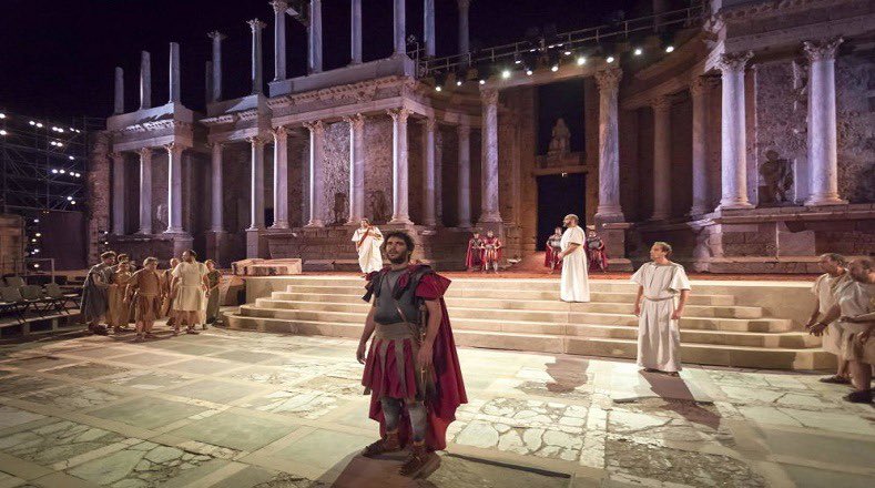 evacg9's tweet photo. Actualmente, Mérida es el escenario para uno de los festivales de teatro clásico más importante del mundo.
#mipaisaje #DCSUVA https://t.co/K9BNTpsJ3u