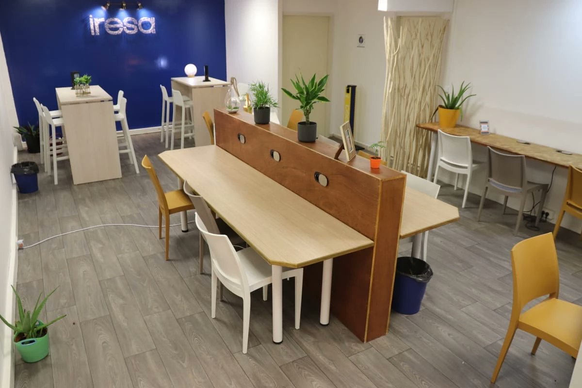 TalanAnNou's tweet image. IRESA est un nouvel espace de coworking et de formation en Guadeloupe ! Récemment ouvert à Jarry, il propose des nombreux services pour 🚀 monter en compétences et booster son business, tout ça dans lieu avec une déco on fleek 🌿