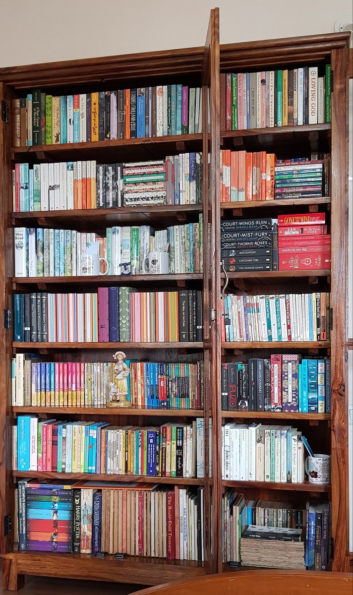 irusai9's tweet photo. I confess, I am an incorrigible addict. 😳 A total #book junkie. Just can't get enough of them. 😂 #Books https://t.co/FHN6Juqthb