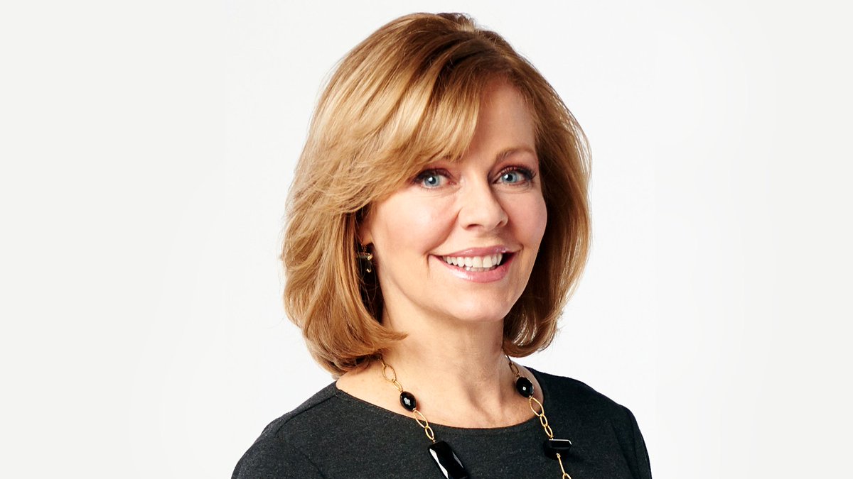 WPXI's tweet photo. CONGRATS PEGGY! @PeggyatWPXI announces her retirement after an incredible 30-year career here in #Pittsburgh  https://t.co/0sqHtrq7OW https://t.co/5zuccSiTB9