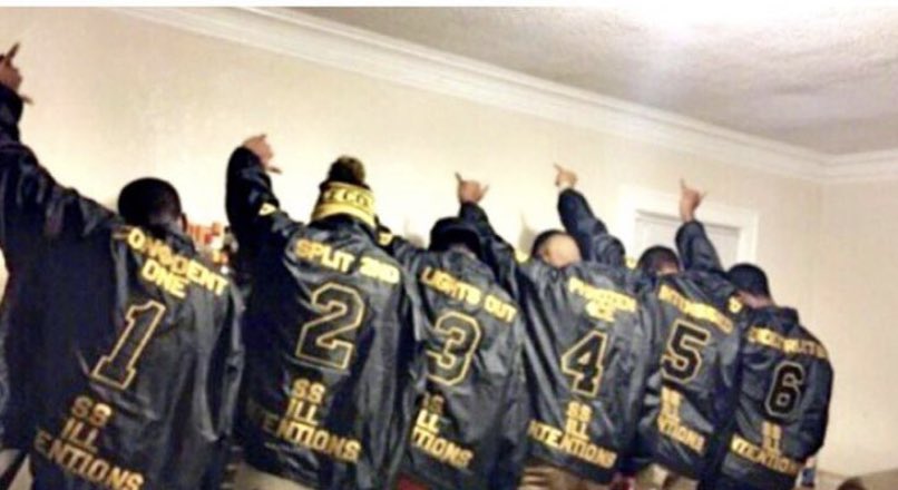 drizzybethename's tweet image. Happy 7th ALPHAversary to me and my ship. Line brothers are heaven sent. Shout out to my DP and the original DeathRow #DRhoBaby #Fall13