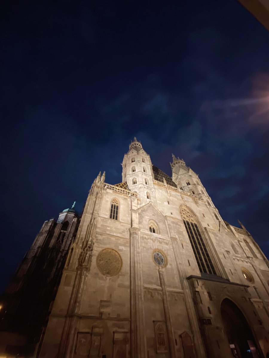 casey_wolf_'s tweet photo. Another lockdown walk around #Vienna! This time I visited my old university, @BOKUvienna, the world‘s wildest looking waste incineration plant, the Danube canal and, of course, St. Stephen‘s Cathedral. https://t.co/e9lp627tfy