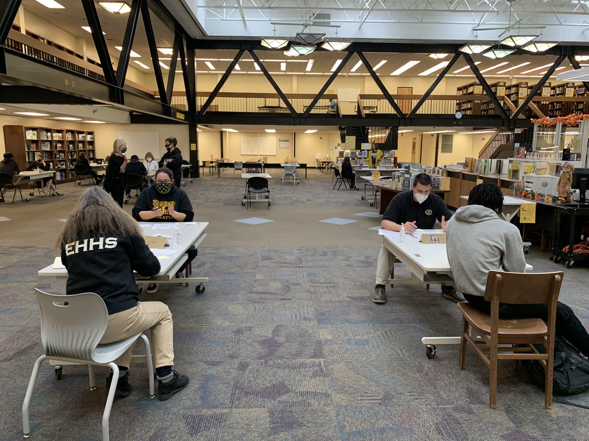 hornetshoops23's tweet image. Scholar hour is a powerful tool for both students and staff. #makingconnection @Ehhs826High @ctrisenetwork @EastHartfordPS