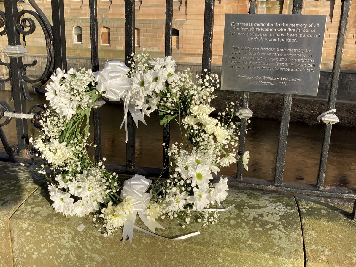 Wreath laid to mark the beginning of 16 Days of Action in Renfrewshire to raise awareness of Domestic Violence.  This year, more than ever, we need to pay attention to what’s going on around us and lend a listening ear to those who need it.  There’s no excuse for domestic abuse.