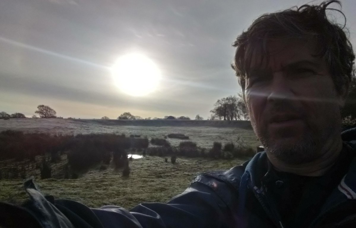 RotherSports's tweet photo. #HealthySelfieSussex #Activerother Get outside for your physical &amp; mental health! Fresh morning. Beautiful scenery in rural rother. sorry about person in it...but it was meant to be a "selfie" - and how else do i win the prize for a local sports club? https://t.co/zAChLUY2iK