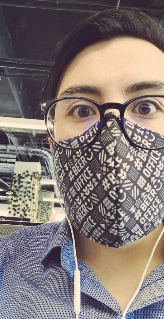 _WhateverDude's tweet photo. #BeerOffice 🙊. https://t.co/pNT4XfgIAD