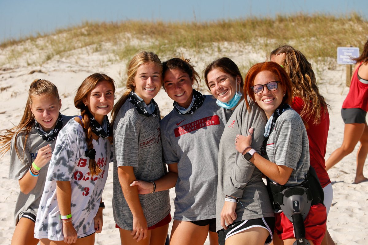 AlabamaSoccer's tweet photo. Season Scenes. 🎞️

#RollTide https://t.co/C8Mne2PETs