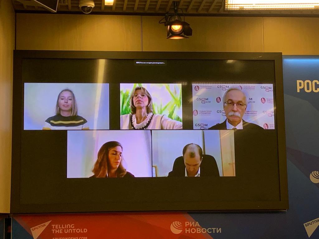 CMoizan's tweet photo. Très fière d’avoir participé aujourd’hui au Forum International de Moscou « Corporate Volunteering- Business and Society » pour présenter les spécificités du Mécénat en France et plus particulièrement les dispositifs d’engagement du Mécénat @Servier 
#mecenat #rse https://t.co/l4uKCZ01vM