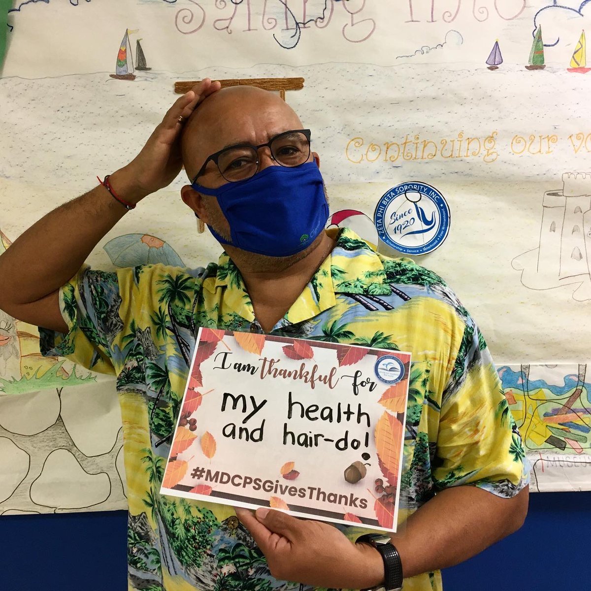 LenoraBSmithES's tweet photo. #LBSE teachers are thankful! ❤️#mdcpsgivesthanks #mdcps #gators #educatedgator https://t.co/mThQIUUmrg