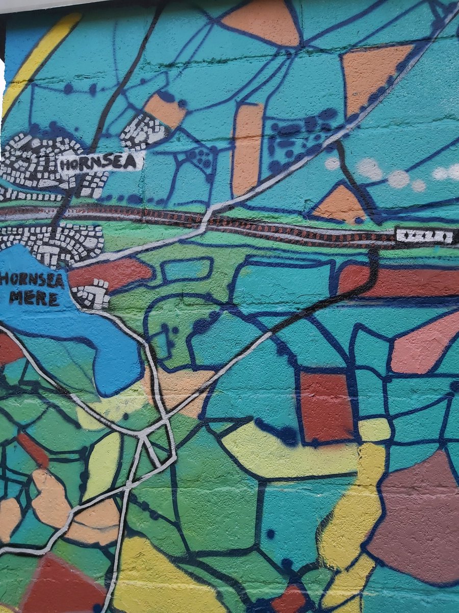 greencorridorHU's tweet photo. Gorgeous new mural by super-talented artists from @GroundGallery along the cycle path. Captures the history of the track as a branch of the Hull-Hornsea line and new status as a wildlife haven, part of  @ButterflyCity1 Absolutely stunning! @HumbersidePCC @GOSHNetwork @HCCWykeArea https://t.co/rlmM5PMO2Z