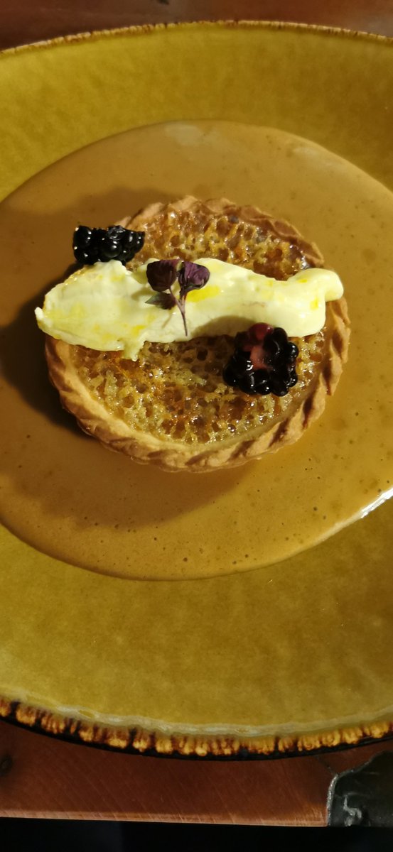 Last dining experience for this edition of ARW last night. 5 course tasting menu with 3 paired cocktails at The Tippling House. <a href="/Tippling_House/">The Tippling House</a> #TheTipplingHouse #AberdeenRestaurantWeek #ARW2020 #EatLocal