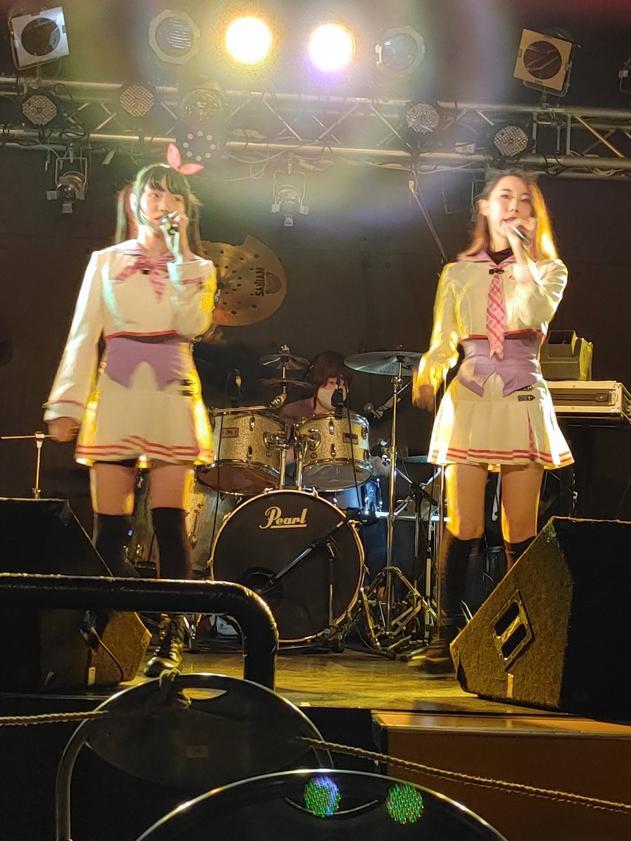 fxrch189's tweet photo. 2020年11月23日 #松江B1 にて、先ほどの続き、同じく #ShimaneDivaProject の新メンバーの、るいかくん、あやめちゃんさま。2チェキは、るいかちゃん♪ ゲストは、ののやん＼(^^)／ #RUIKA #AYAME #望月ののは #ProductionDelight https://t.co/Q94S7TmlE4