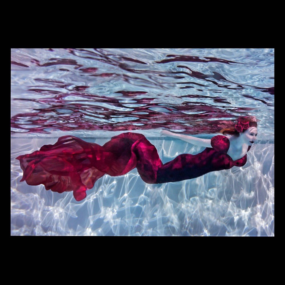 Kari Byron tweet media