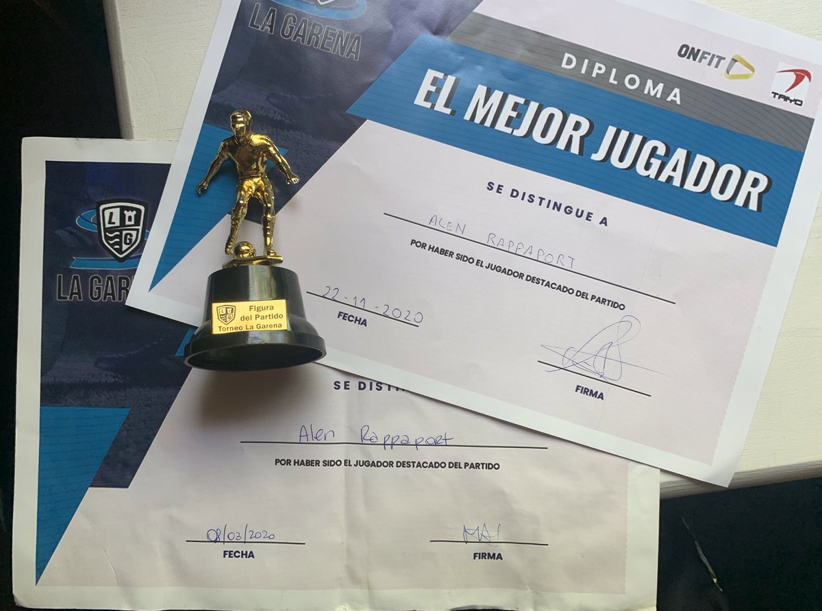 Ezzz <a href="/lagarena/">La Garena</a>