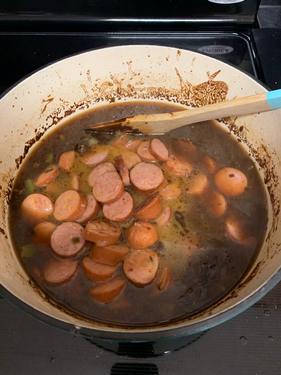 GroundCrew_TSU's tweet photo. Worked on that cold weather tailgate food yesterday! @TarletonBase #D1Szn #rowdyRF #TexanNation #tailgate https://t.co/qRt4Xn2ADF