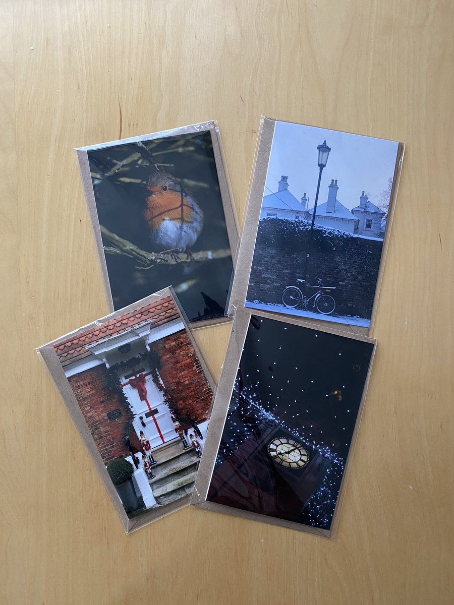 tom_snaps's tweet photo. Pack of 12 Christmas cards now available at https://t.co/VX86j5t4I4! Go check them out. https://t.co/5zftCt7lXF