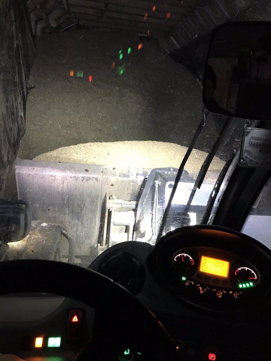 Scott_Service3's tweet photo. A load of wood fines in tonight...the wind always seems to pick up when these guys arrive 💨🤷🏻‍♂️ https://t.co/d2ufCFS4yW