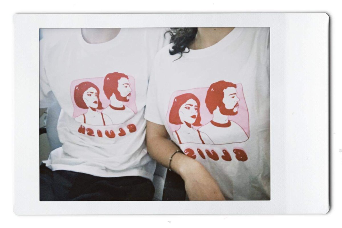 bandbluish's tweet photo. merci to these 2 cuties for sharing this w us all the way from la belle france 🥲
LINK IN BIO TO GET YOURS 🥰 https://t.co/vnqWFaq6UK