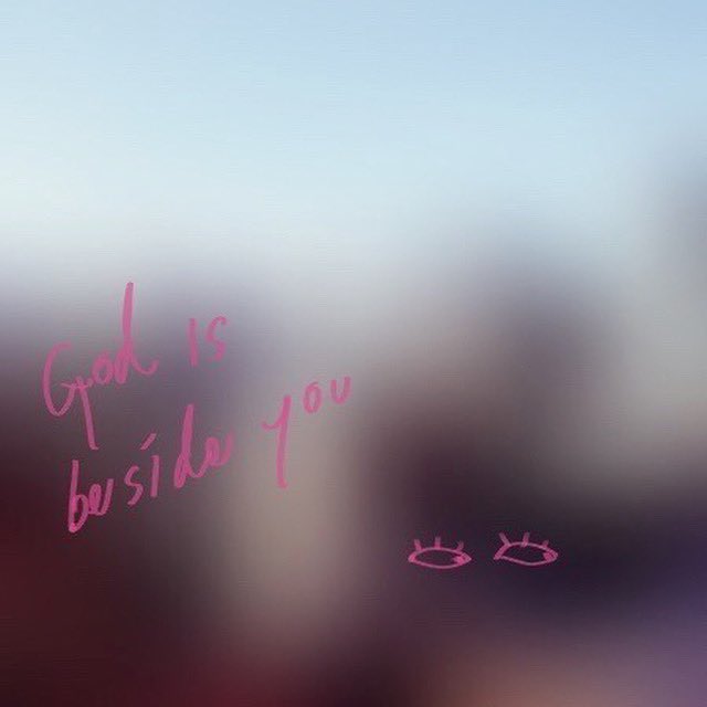 bridgeyth's tweet photo. God is beside you! You’re never alone 💓 https://t.co/1CDGrhskMy