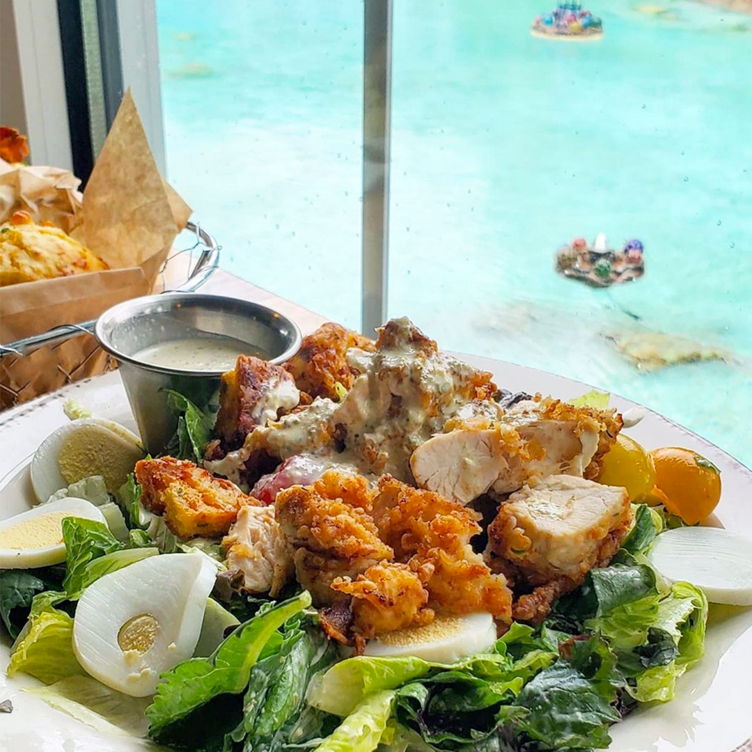 HomecominFL's tweet photo. Sunday funday? Try Sunday YUM-DAY! 🥗

Whether it's brunch, lunch, or dinner. let Chef Art's Southern-inspired menu take your tastebuds to another level. 😋

⏰ Open SUN @ 9:30a

🐔 Menu ➡️ https://t.co/1YUpb44fuI

@DisneySprings @ChefArtSmith #HomecominFL https://t.co/LPBX3xiPZj