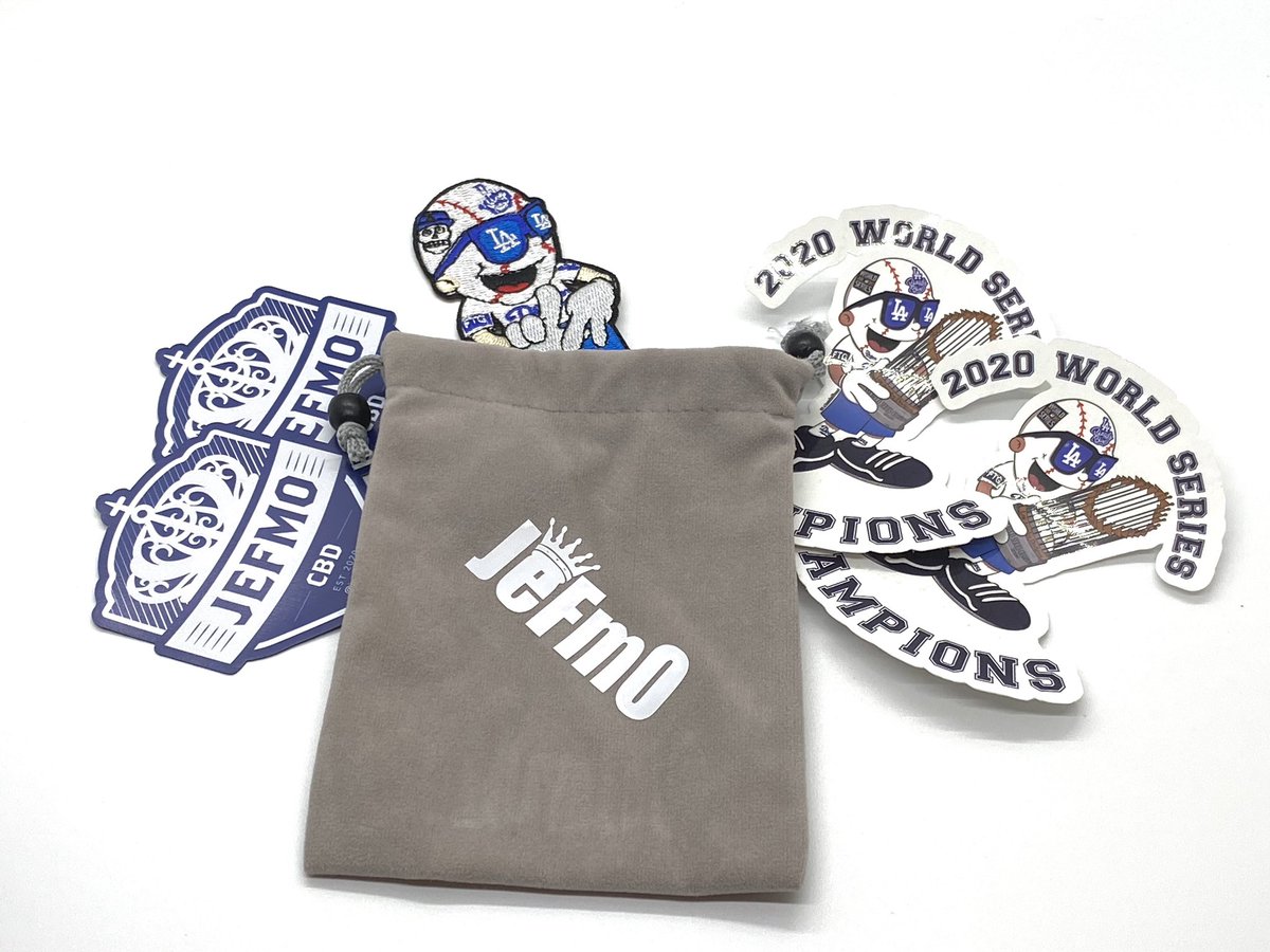 jefmo3's tweet photo. Jefmocbd giveaway coming soon on Instagram make sure to follow us and join the free giveaway #LosAngeles #California #Giveaway https://t.co/2817zN8iJm