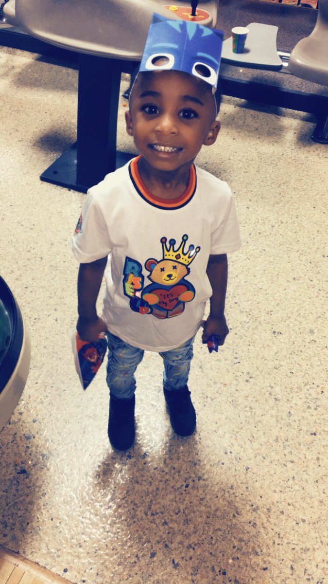 LadyLiggins's tweet photo. Son enjoyed his party yesterday ❤️ https://t.co/gPkYeOmtp7
