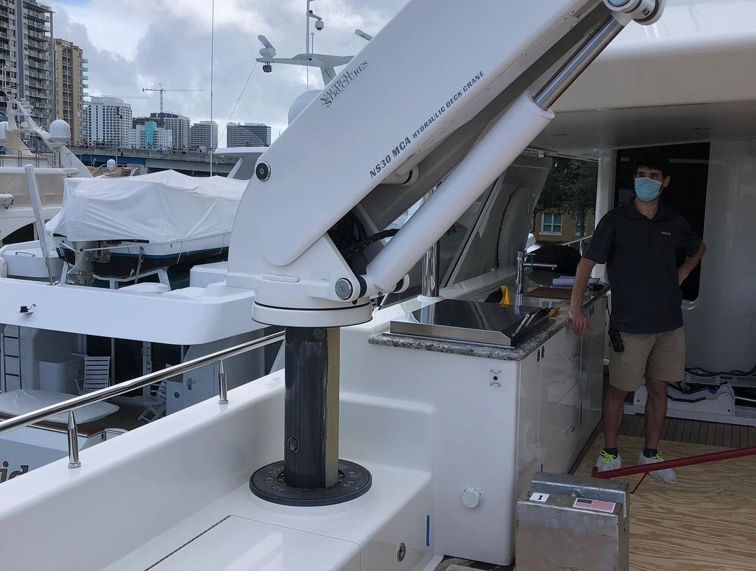murrayandassoc's tweet photo. Over the weekend, to meet the owners upcoming holiday schedule, we completed an incline test in Fort Lauderdale for a 40m @westportyachts using 16,000lbs. The weights were loaded and shifted using the vessels @NauticalStruct  crane. #navalarchitect #yachts #marineengineer #refit https://t.co/0dq8f5i6El